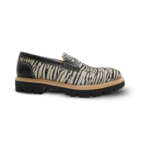 BB-01 BLACK GUM Penny Loafers